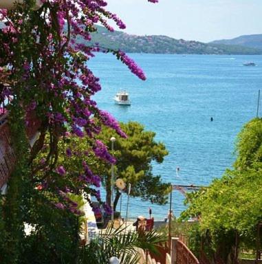 Apartment Knez Trogir Exterior photo